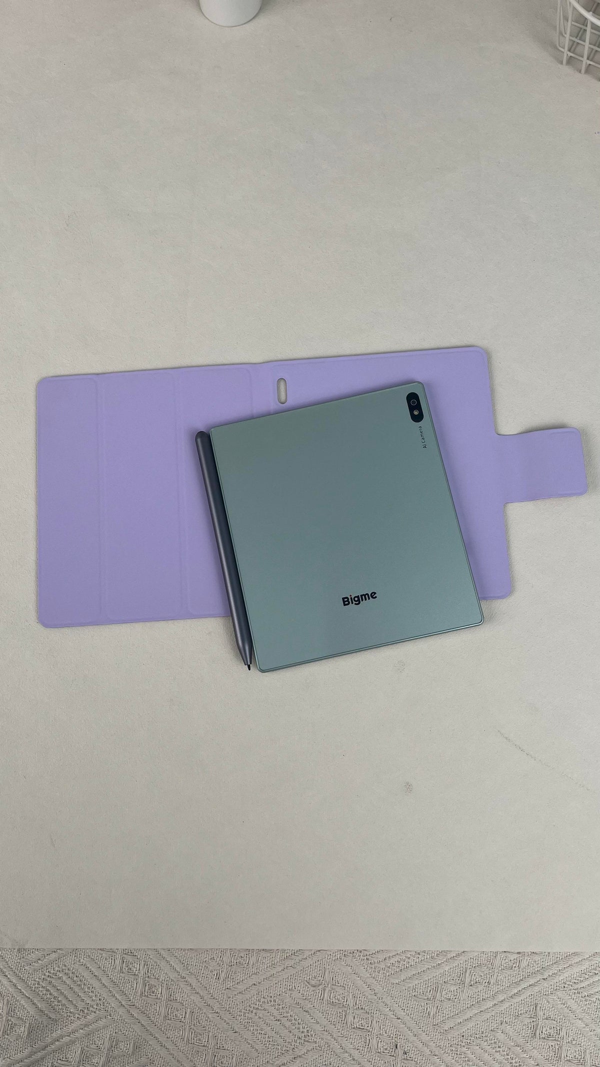 Bigme B7 Pro, Eyefriendly Tablet with Color Eink screen. kaleido3 Android 14 Tablet 8+256GB+2TB TF card slot Octa Core 4G SIM, WIFl/Bluetooth5.2 Google, Handwriting, annotation, eReader+ Stylus, Glare-free, no blue light, eyefriendly