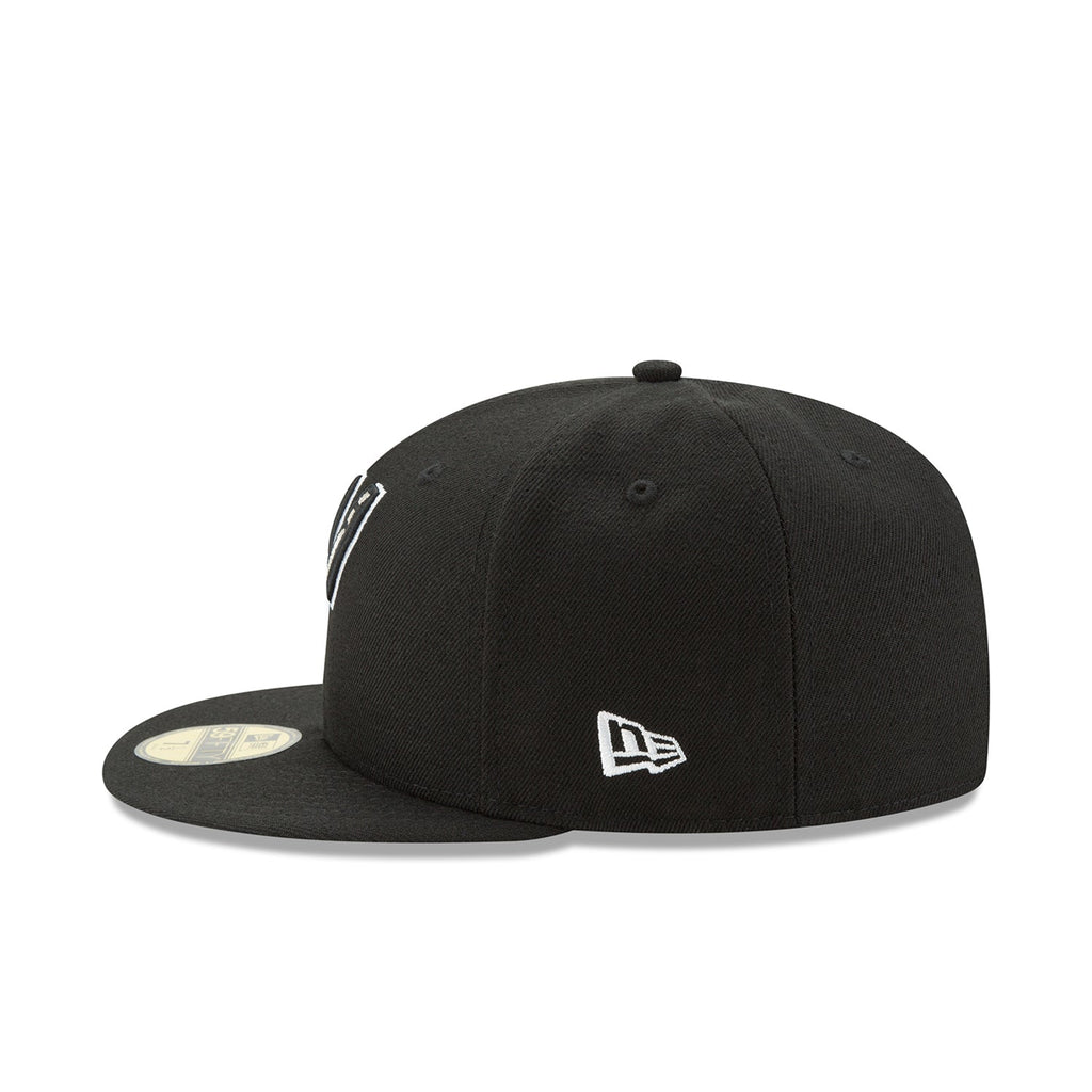 NEW ERA Authentic Spurs 2025-2026 Finals Championship 5950