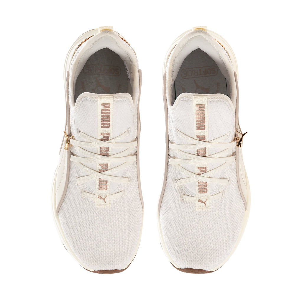 SKECHERS Softride Sabrina - Womens