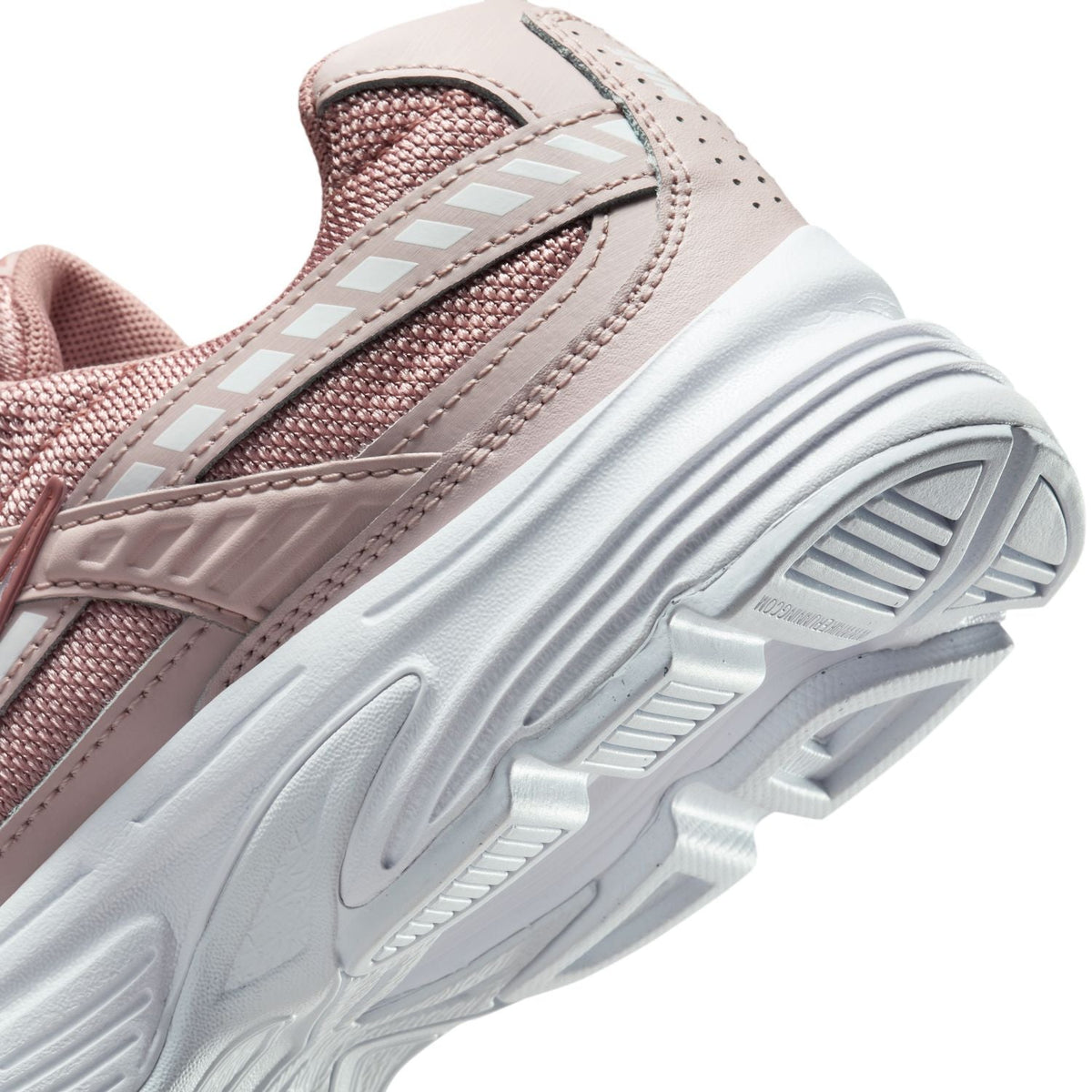 NIKE Classic Initiator - Womens