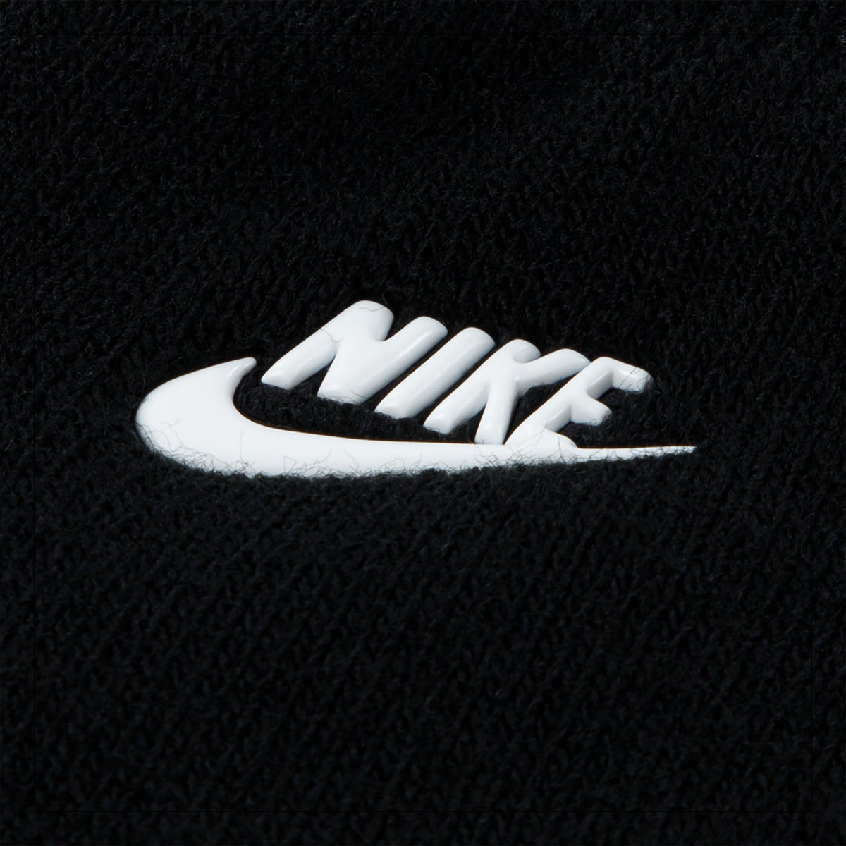 NIKE Youth Gradient Pom Beanie & Glove Set