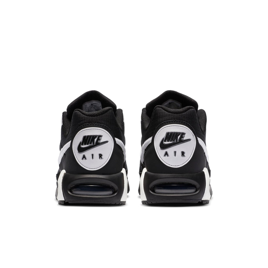 NIKE Authentic Air Max IVO - Mens