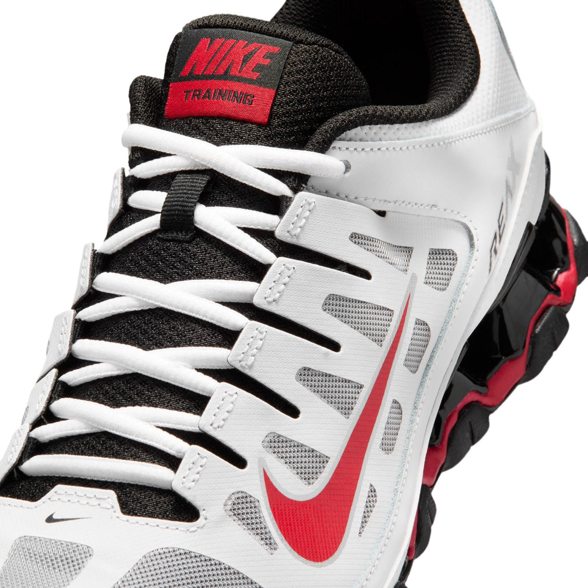 NIKE Reax 8 TR - Mens