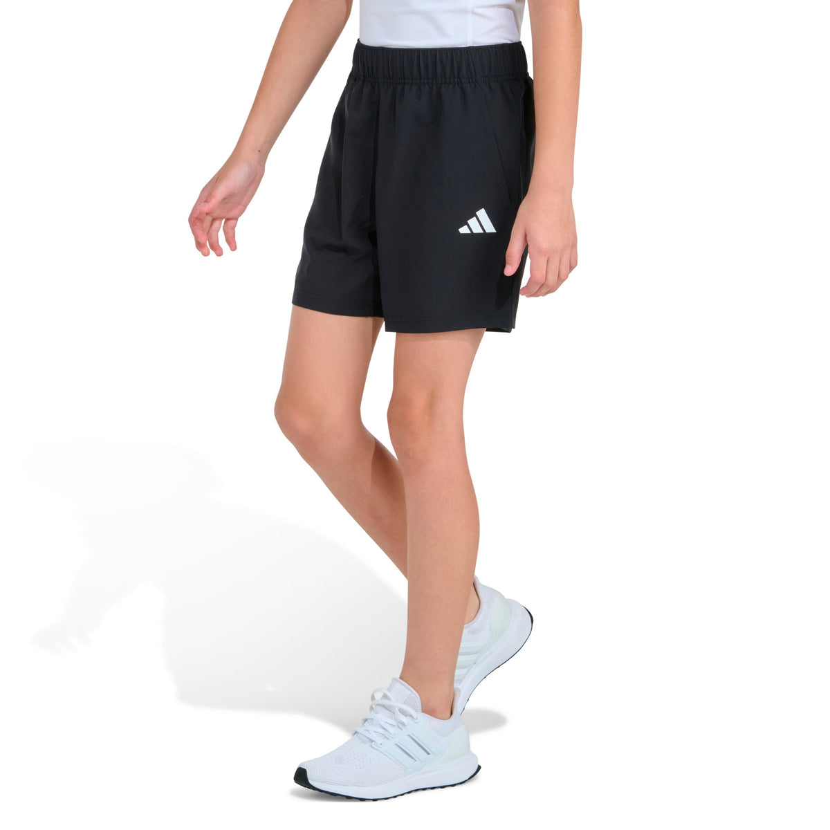 ADIDAS Woven Essentials Small Logo Short - Youth