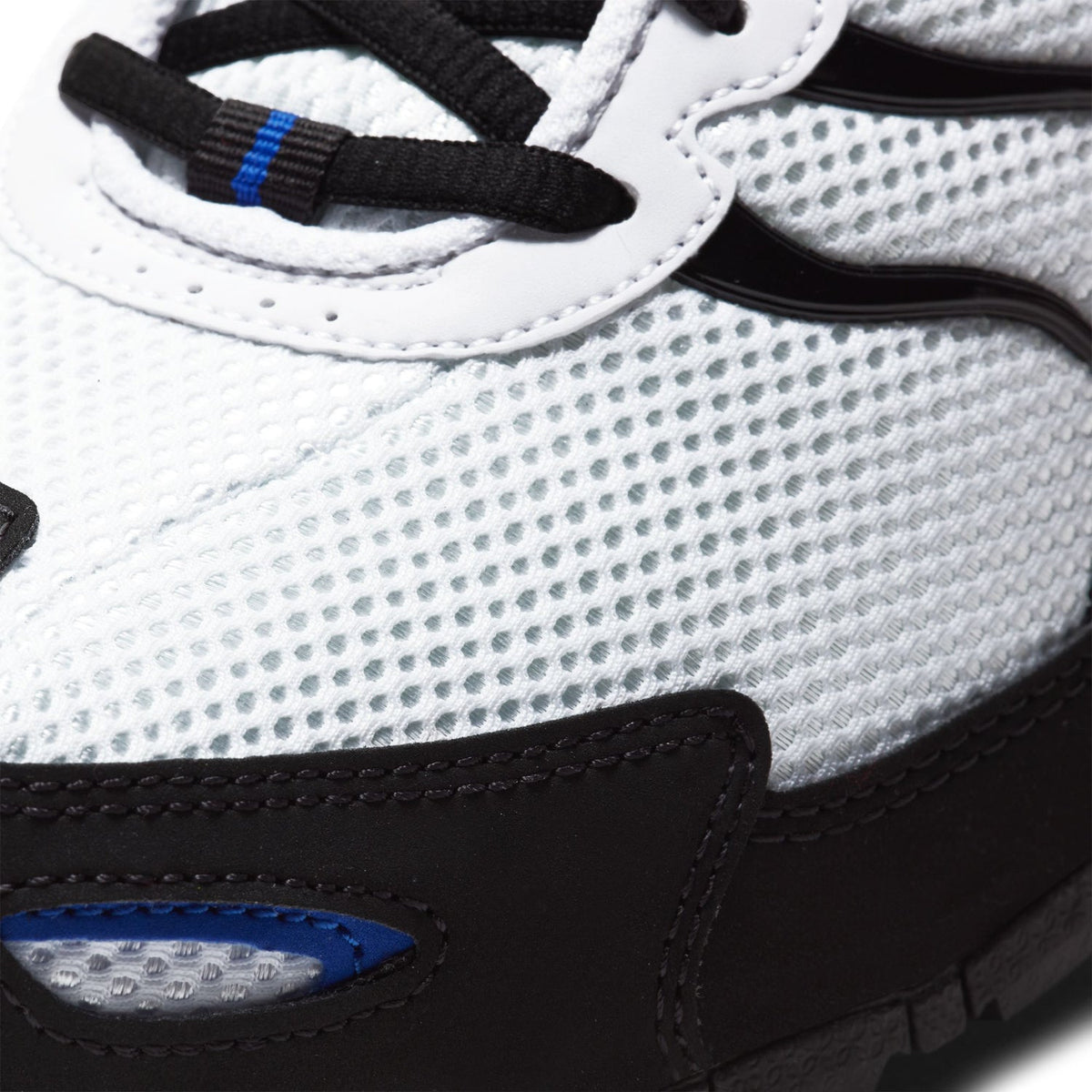 NIKE Authentic Air Max Torch 4 - Mens