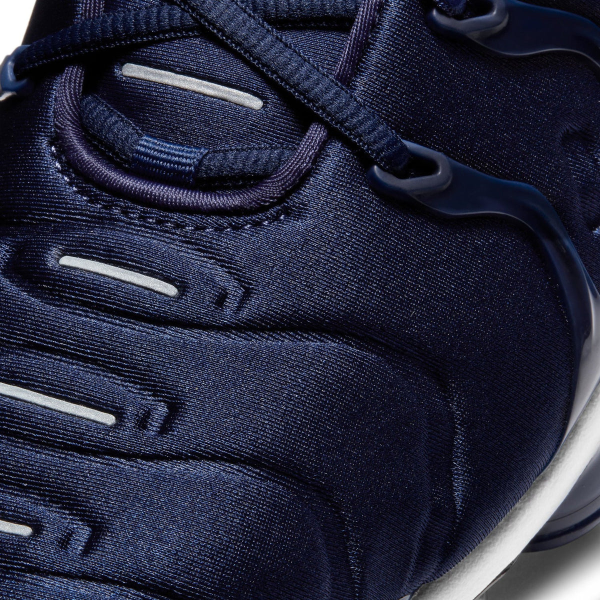 NIKE Air VaporMax Plus - Mens
