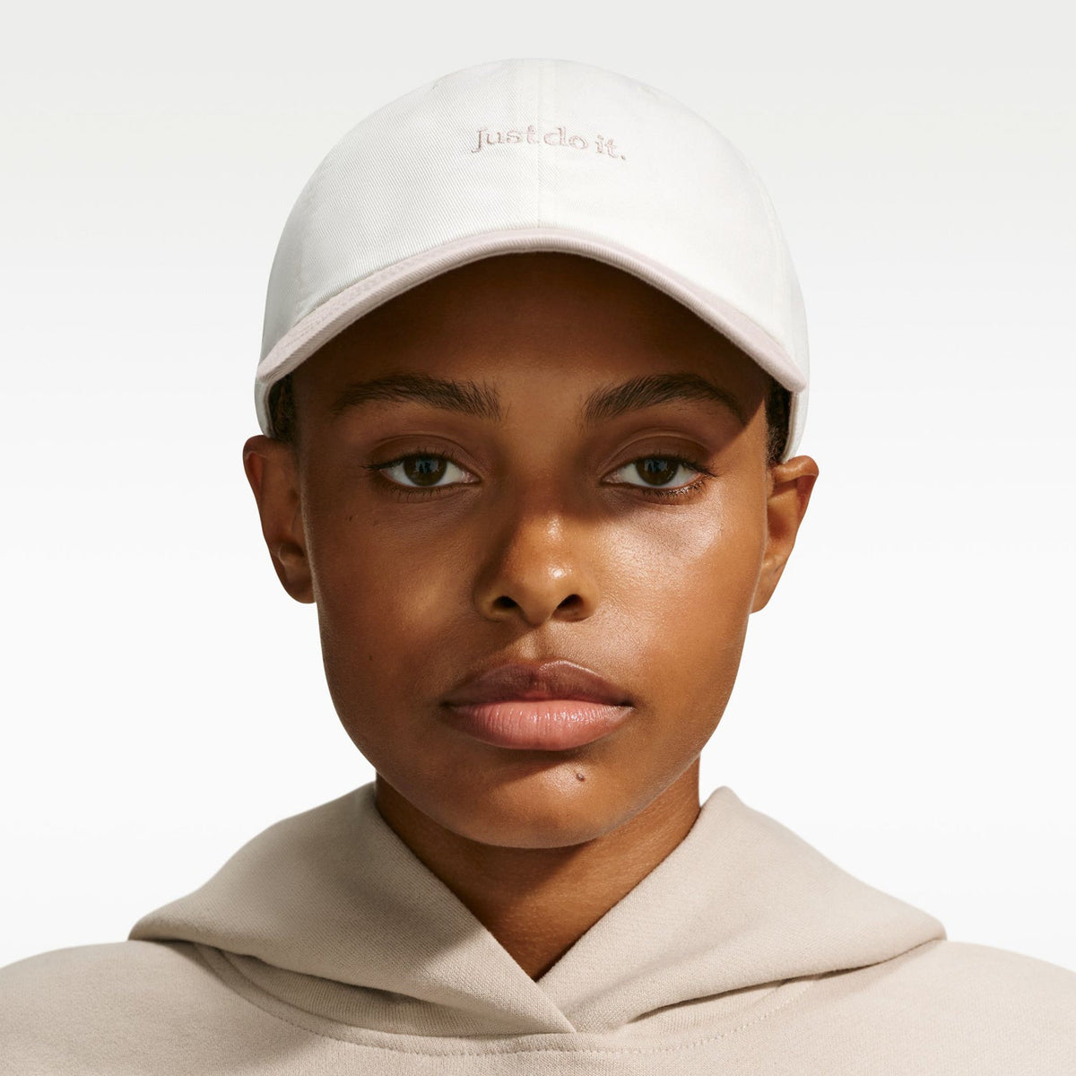 NIKE Nike Club Cap Unstructured Curved Bill JDI Straback