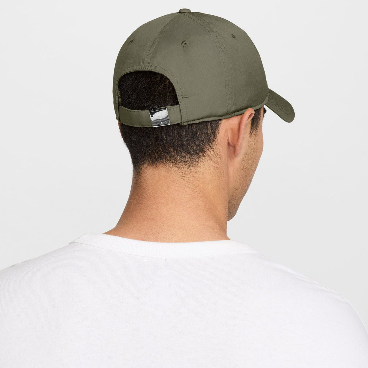 NIKE Nike Club Cap Metal Swoosh Strapback
