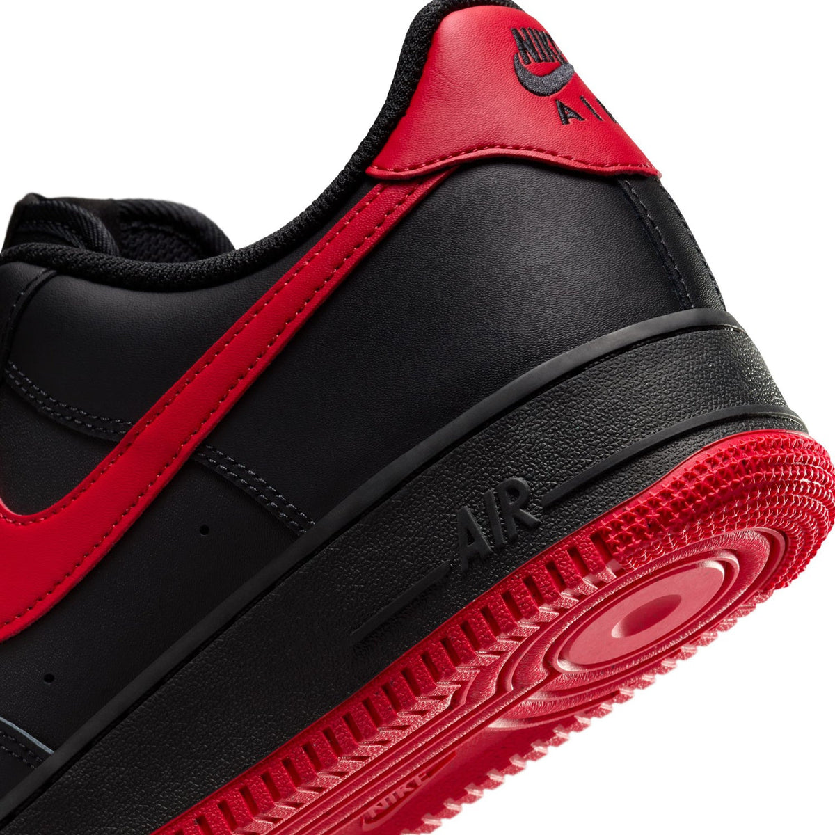 NIKE Air Force 1 Low 07 - Mens