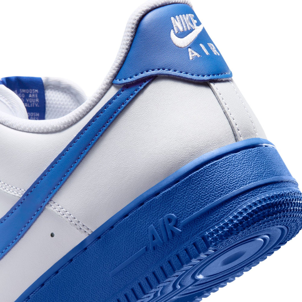 NIKE Authentic Air Force 1 Low 07 - Mens