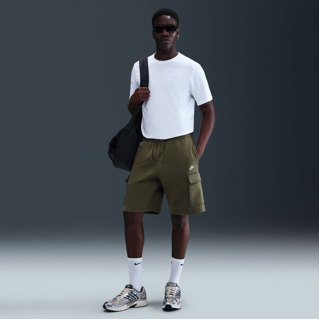 NIKE Club Cargo Short - Mens