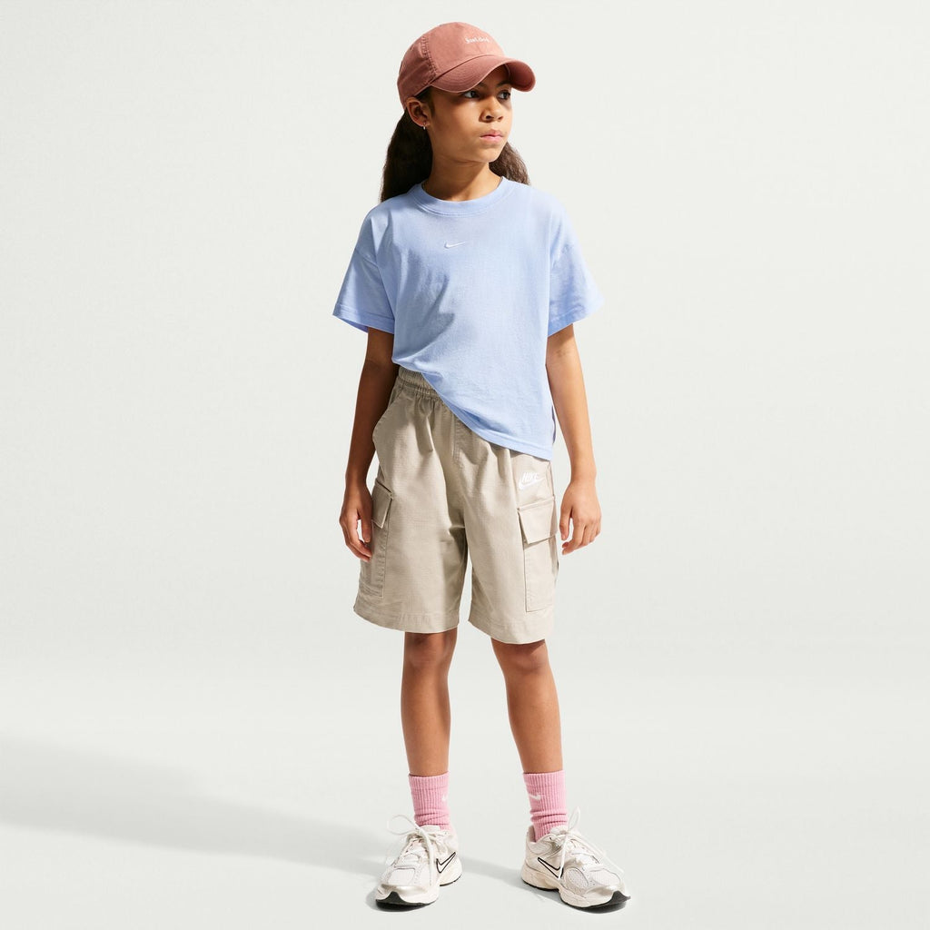 NIKE Essential Boxy Tee - Youth