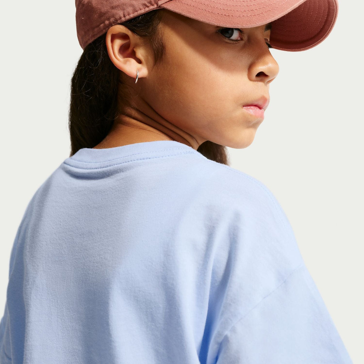NIKE Essential Boxy Tee - Youth