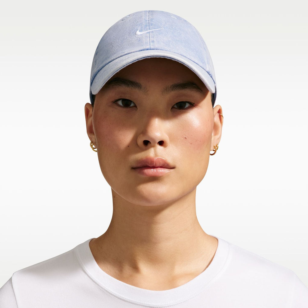 NIKE Original Nike Club Cap Unstructured Curved Bill Denim Strapback