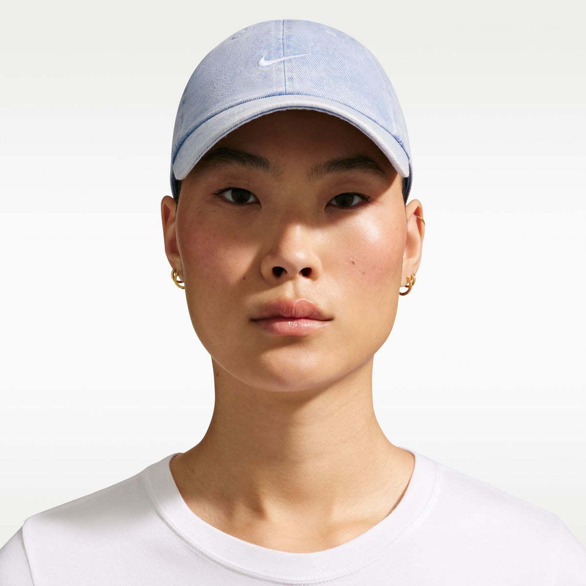NIKE Original Nike Club Cap Unstructured Curved Bill Denim Strapback