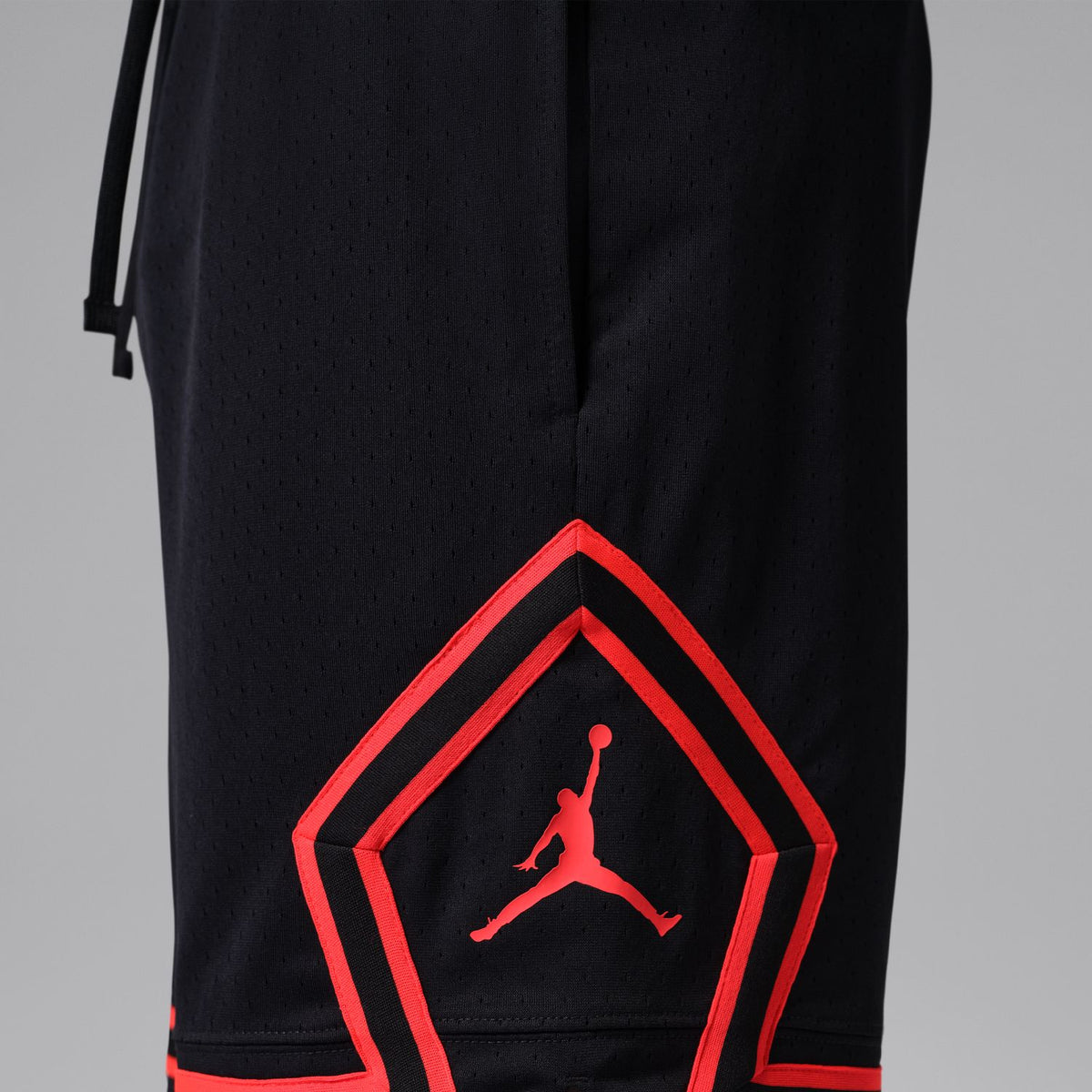 JORDAN Official Diamond Mesh Short - Mens