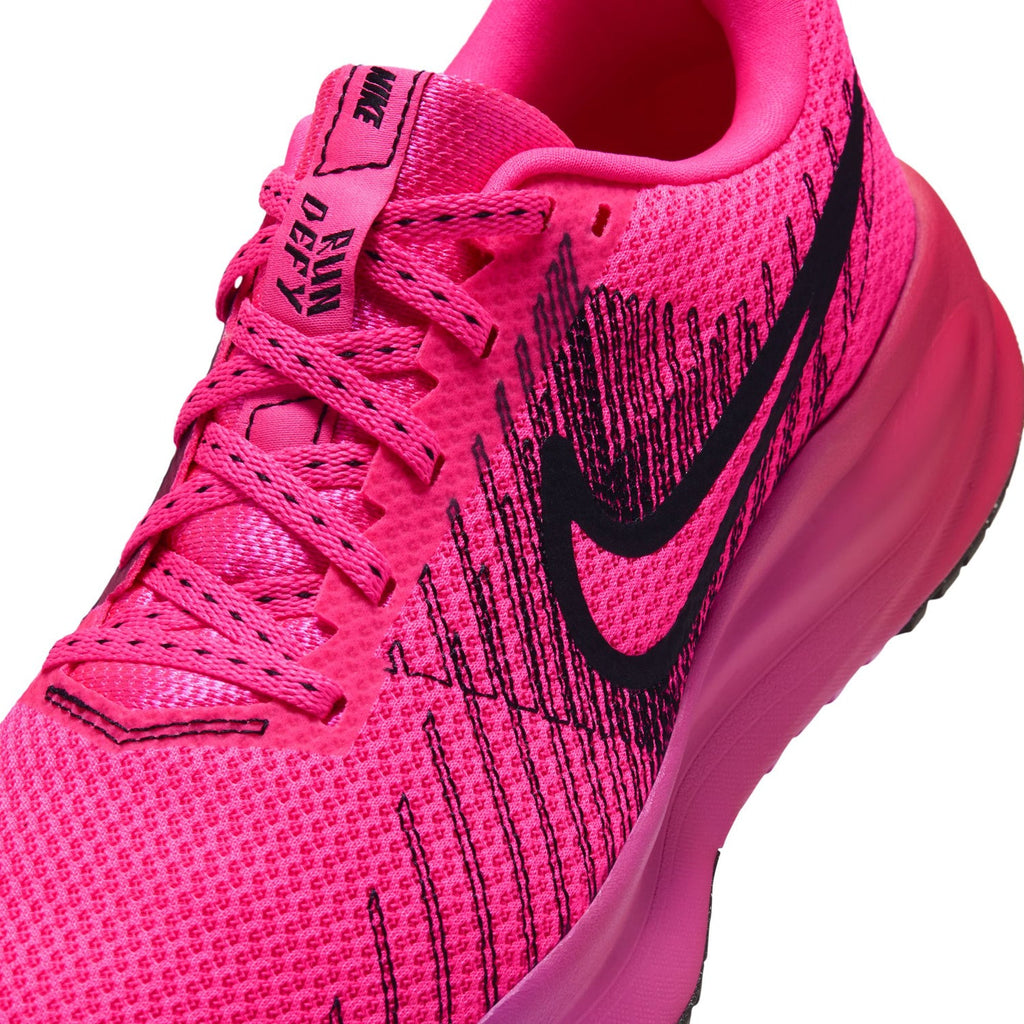 NIKE Run Defy - Womens