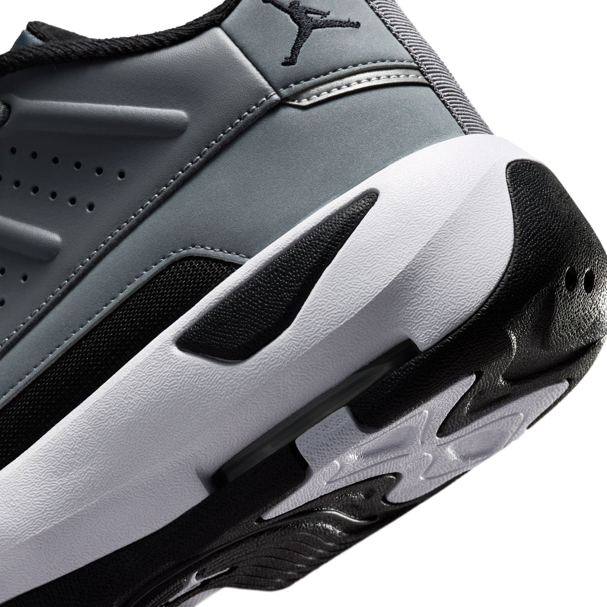JORDAN Classic Max Aura 7 - Mens