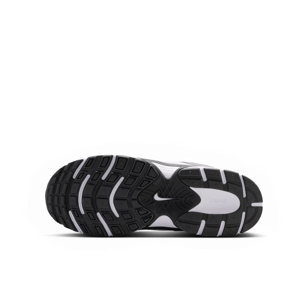 NIKE V5 RNR - Youth