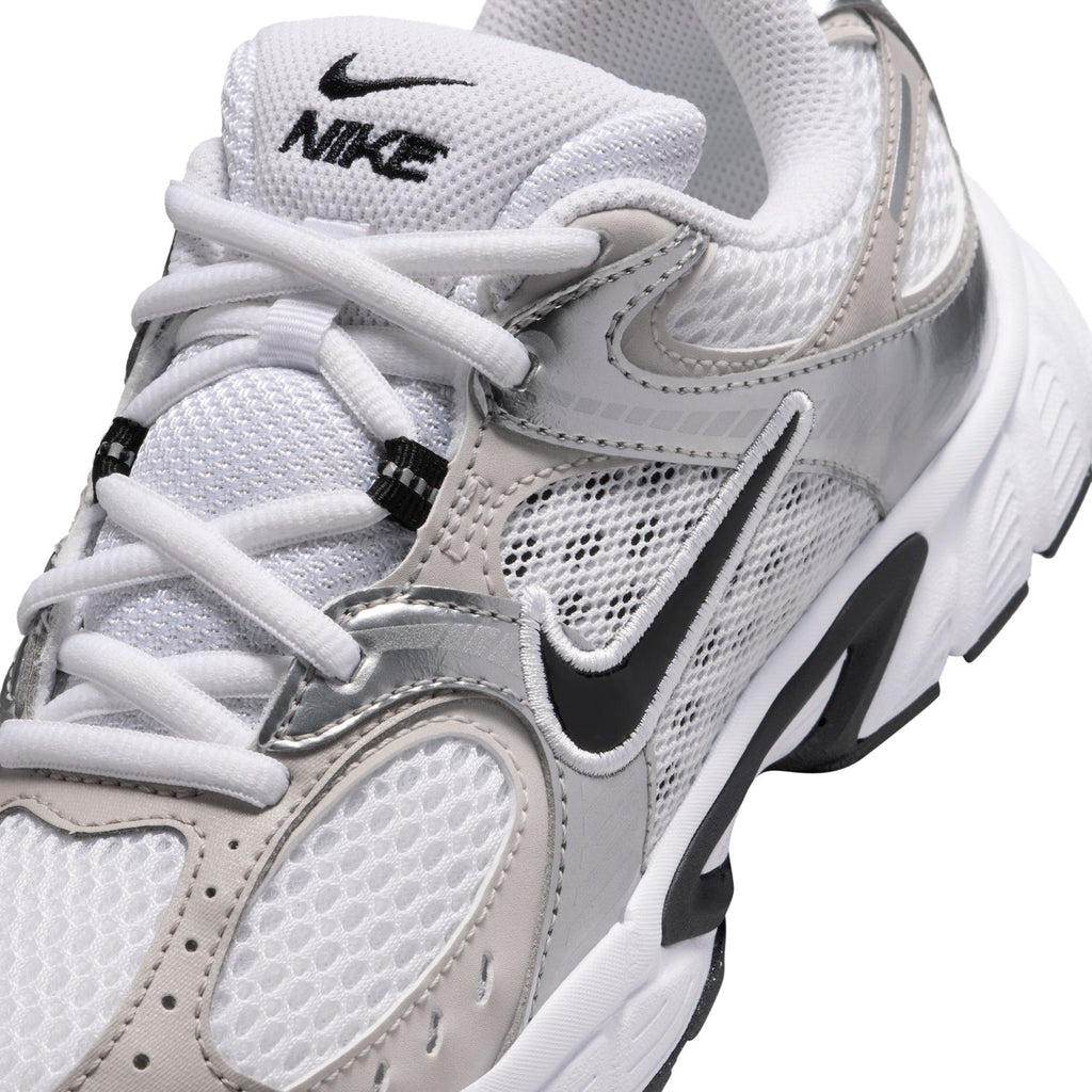 NIKE V5 RNR - Youth