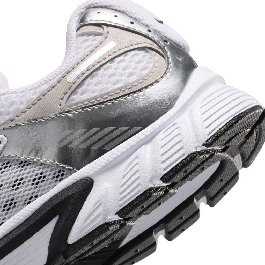 NIKE V5 RNR - Youth
