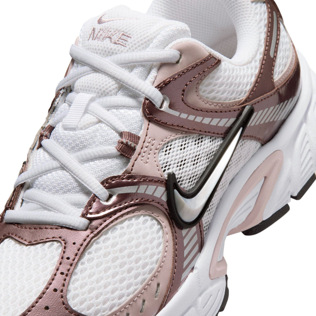 NIKE V5 RNR - Womens