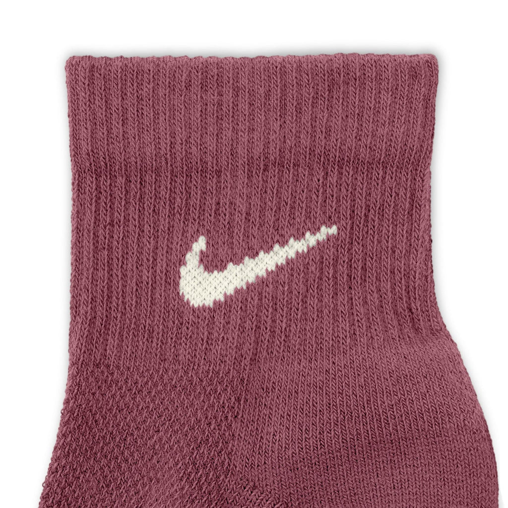 NIKE 6 Pack Everyday Elevated Quarter