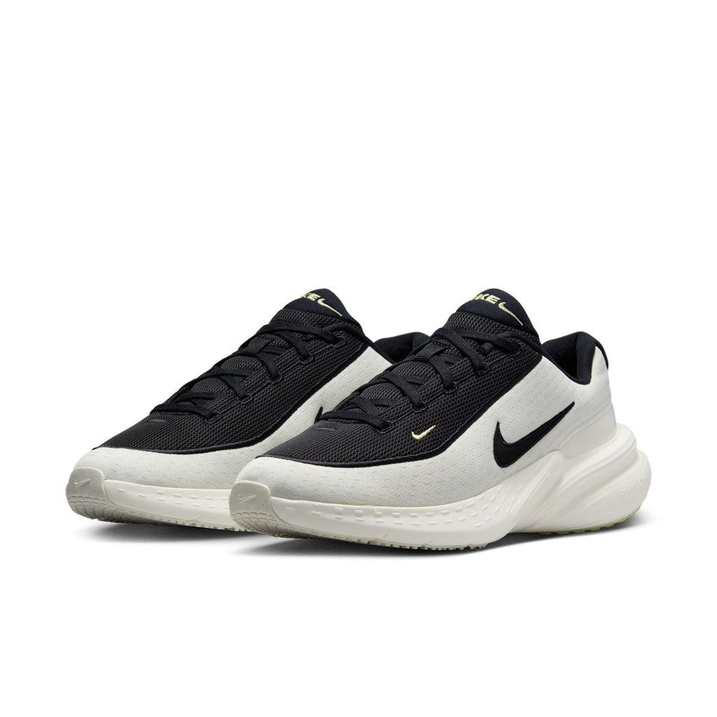 NIKE Uplift SC - Mens