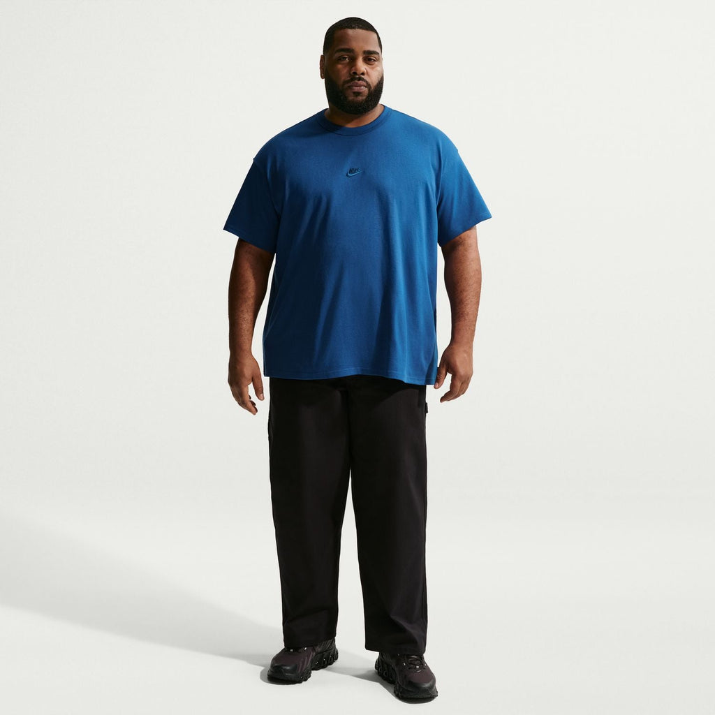 NIKE HW Essential Tee - Mens