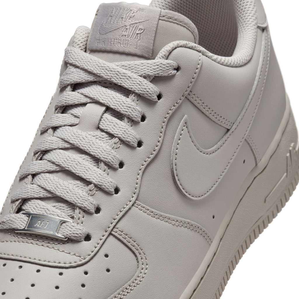 NIKE Air Force 1 Low 07 - Mens