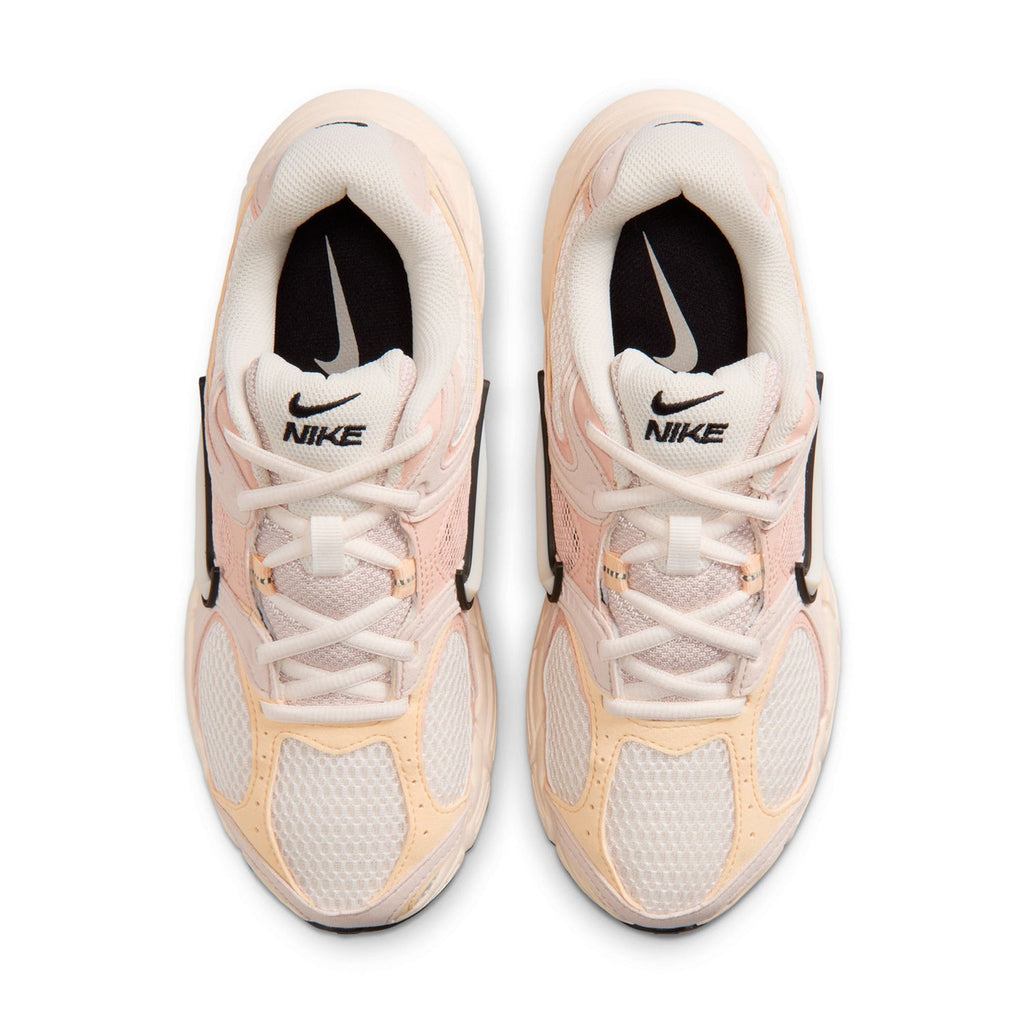 NIKE V5 RNR - Womens