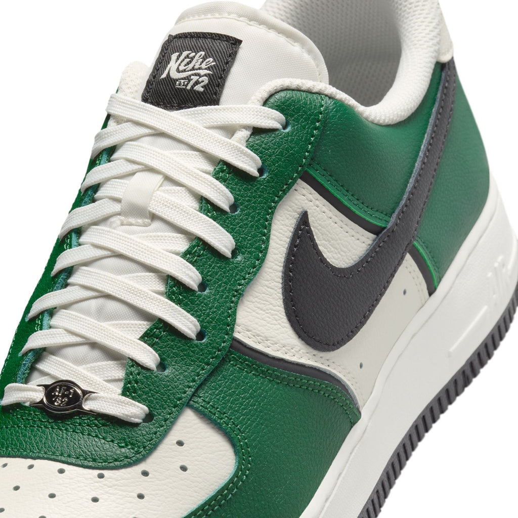 NIKE Air Force 1 Low 07 LV8 - Mens