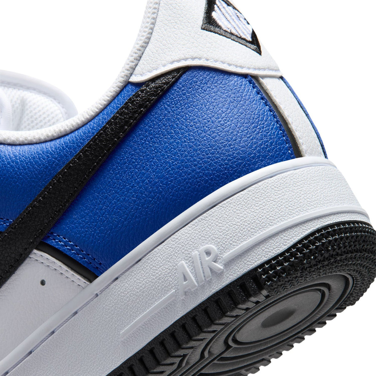 NIKE Official Air Force 1 Low 07 LV8 - Mens