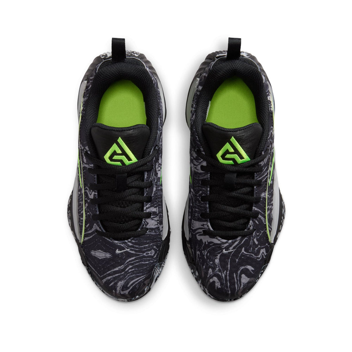 NIKE Authentic Giannis Immortality 5 - Youth