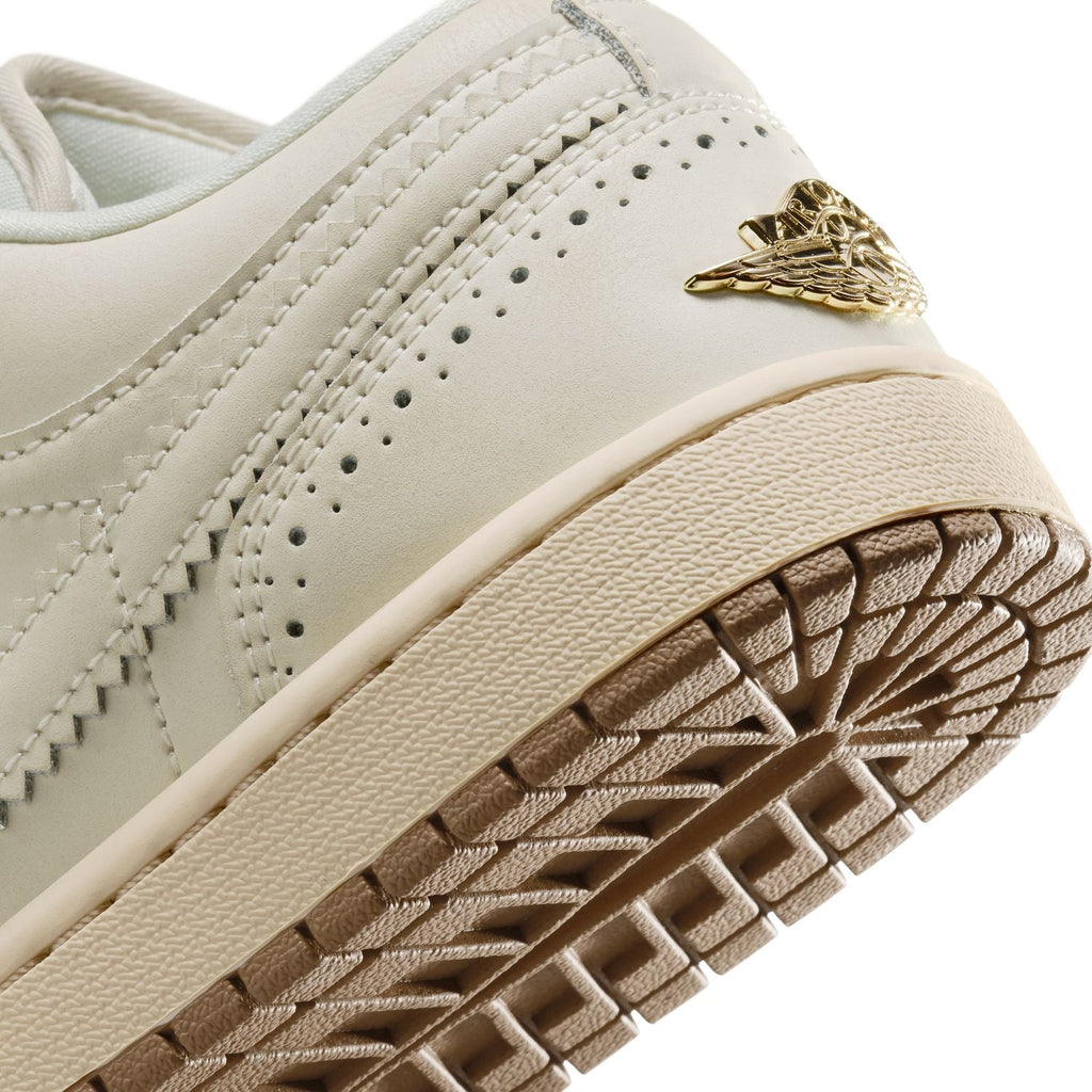 JORDAN AJ 1 Low SE - Womens