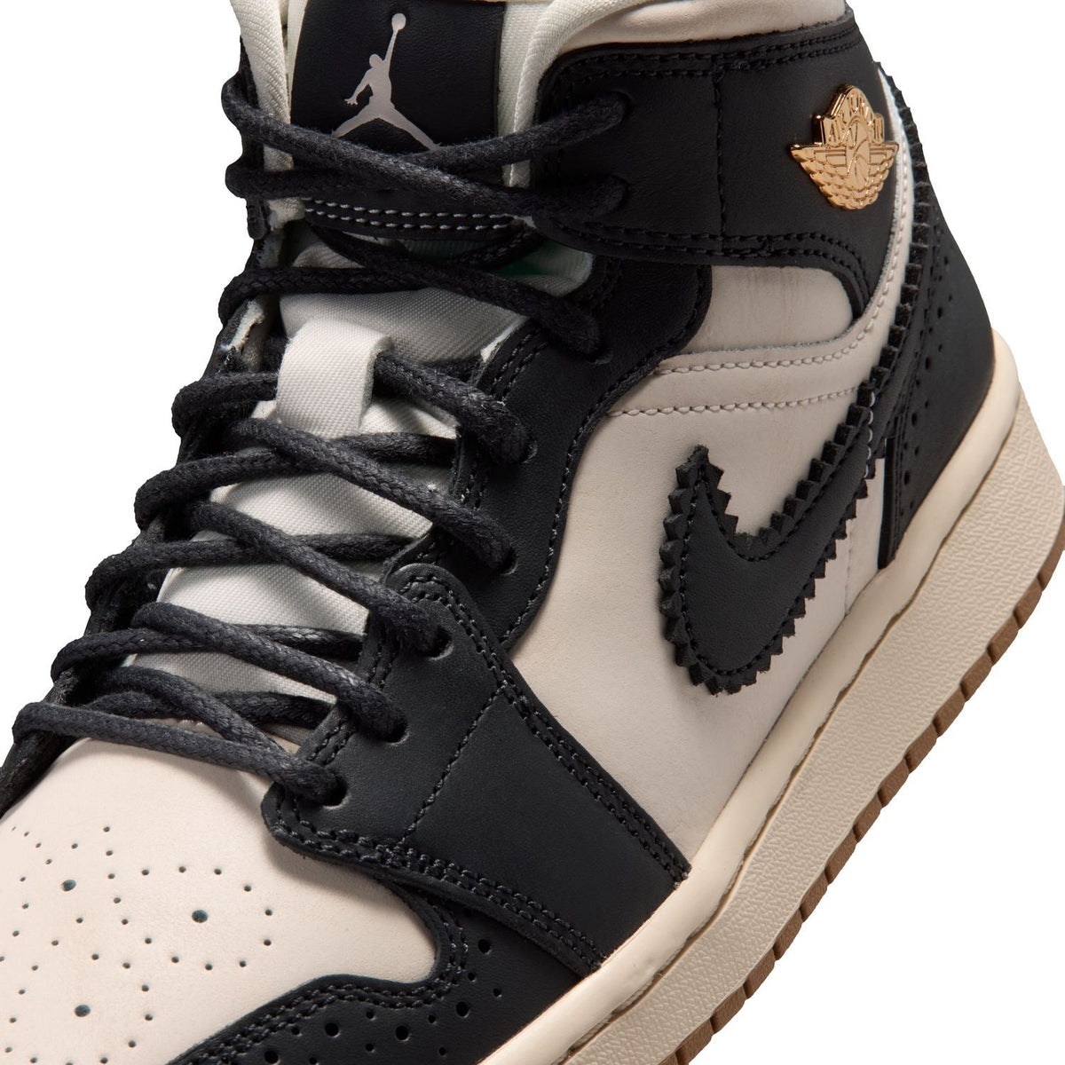 JORDAN AJ 1 Mid SE - Womens