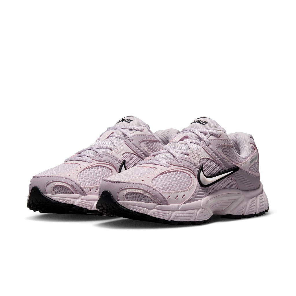 NIKE V5 RNR - Womens