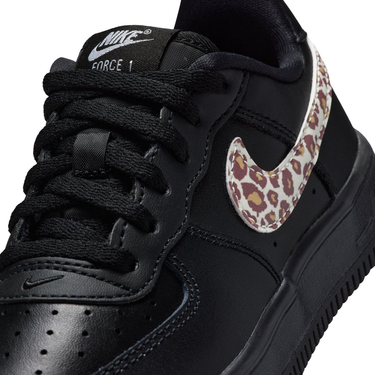NIKE Air Force 1 - Kids