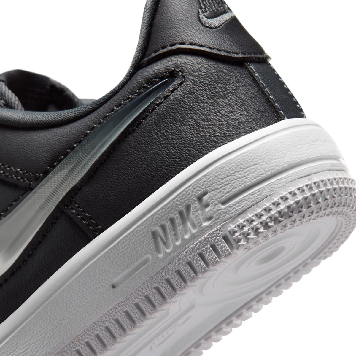 NIKE Classic Air Force 1 Low Lace - Kids