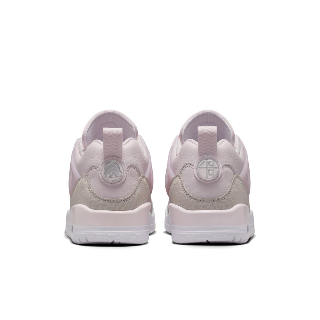 JORDAN Authentic Spizike Low - Womens