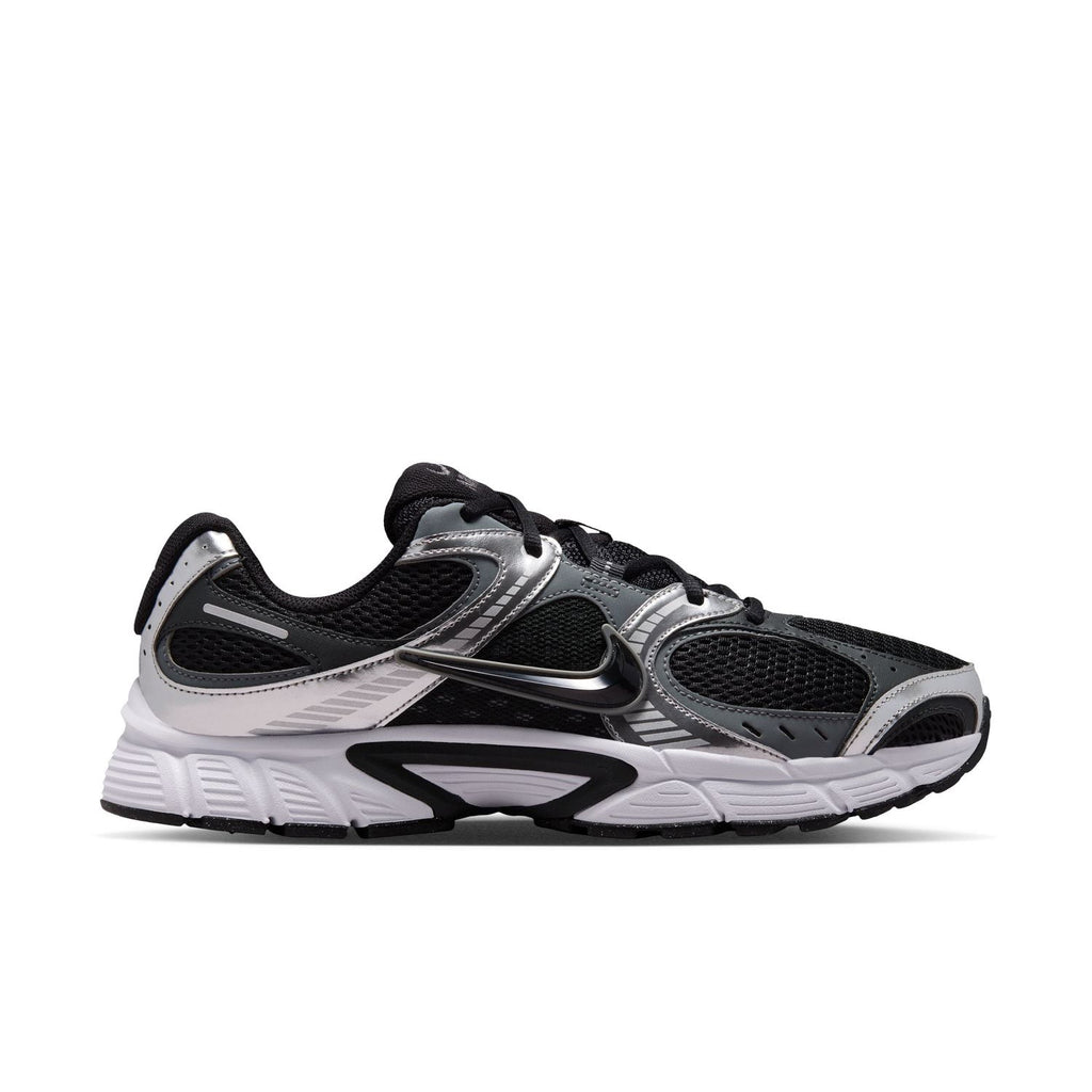 NIKE V5 RNR Wide Width- Mens