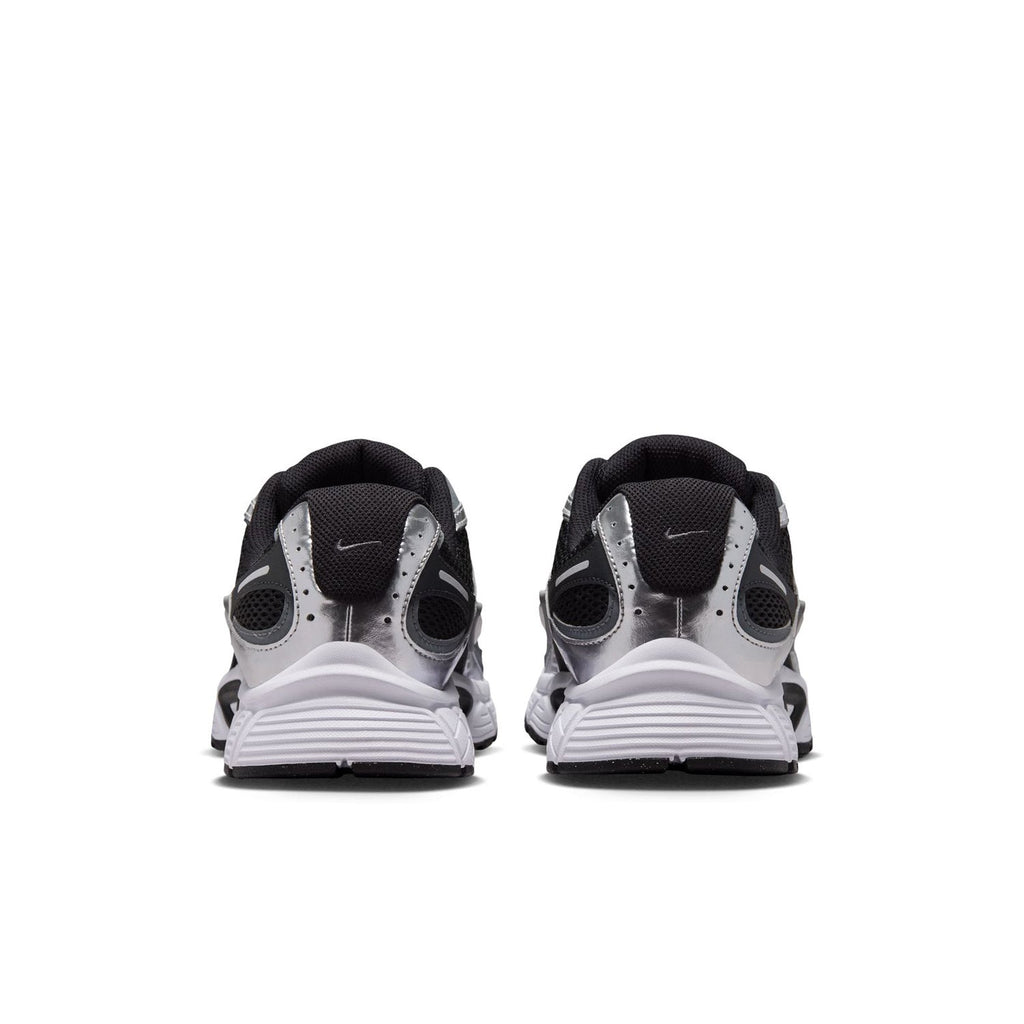 NIKE V5 RNR Wide Width- Mens