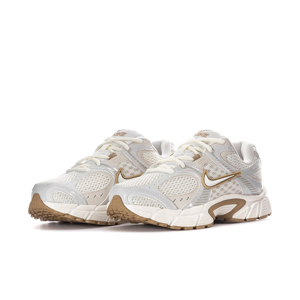 NIKE V5 RNR Wide - Womens