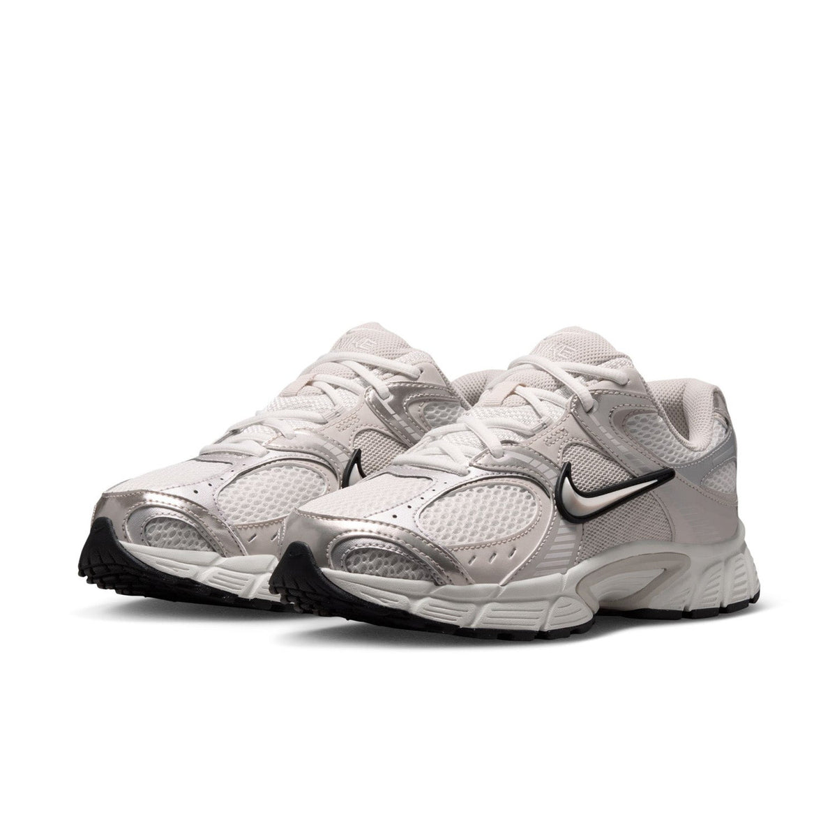 NIKE V5 RNR Wide - Womens
