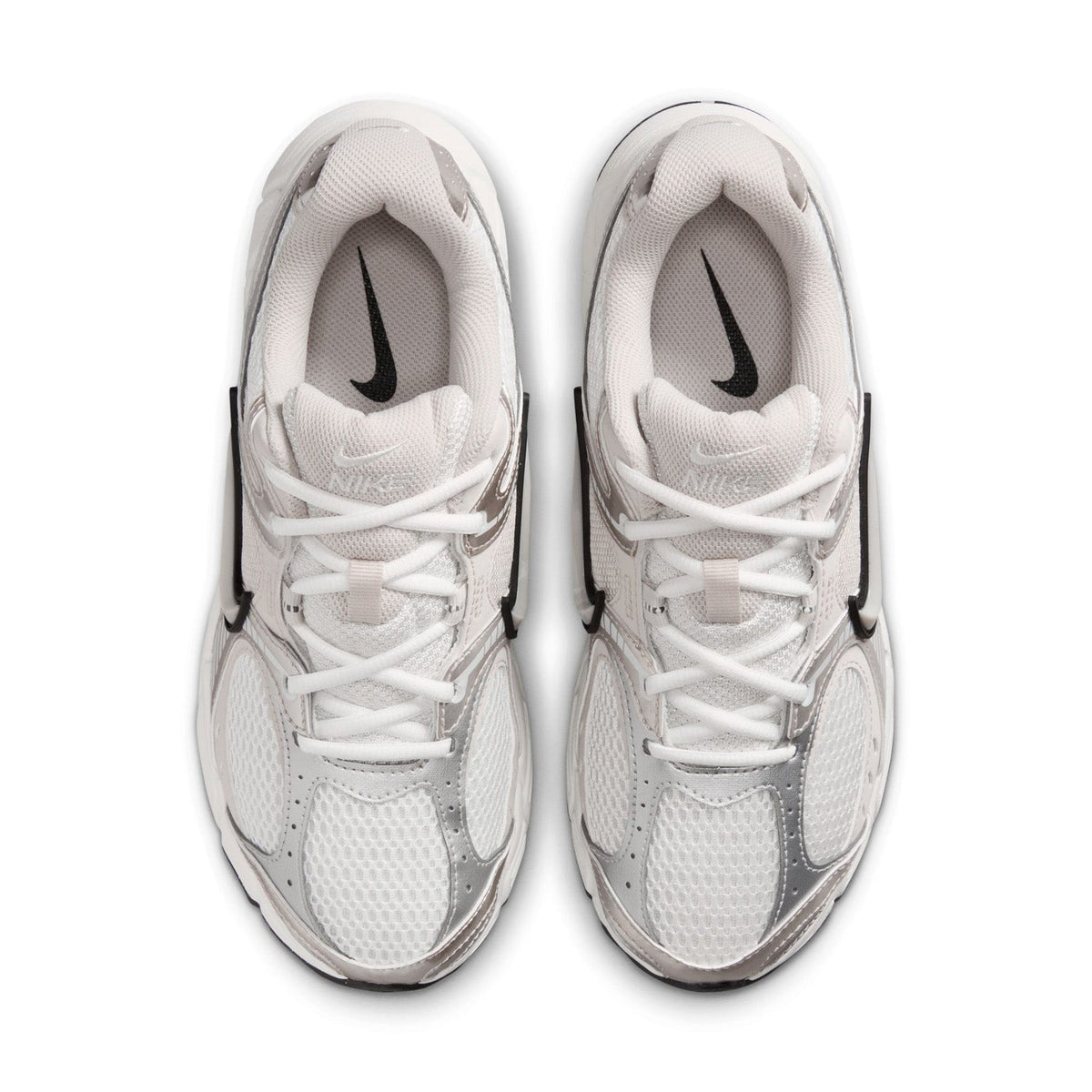 NIKE V5 RNR Wide - Womens