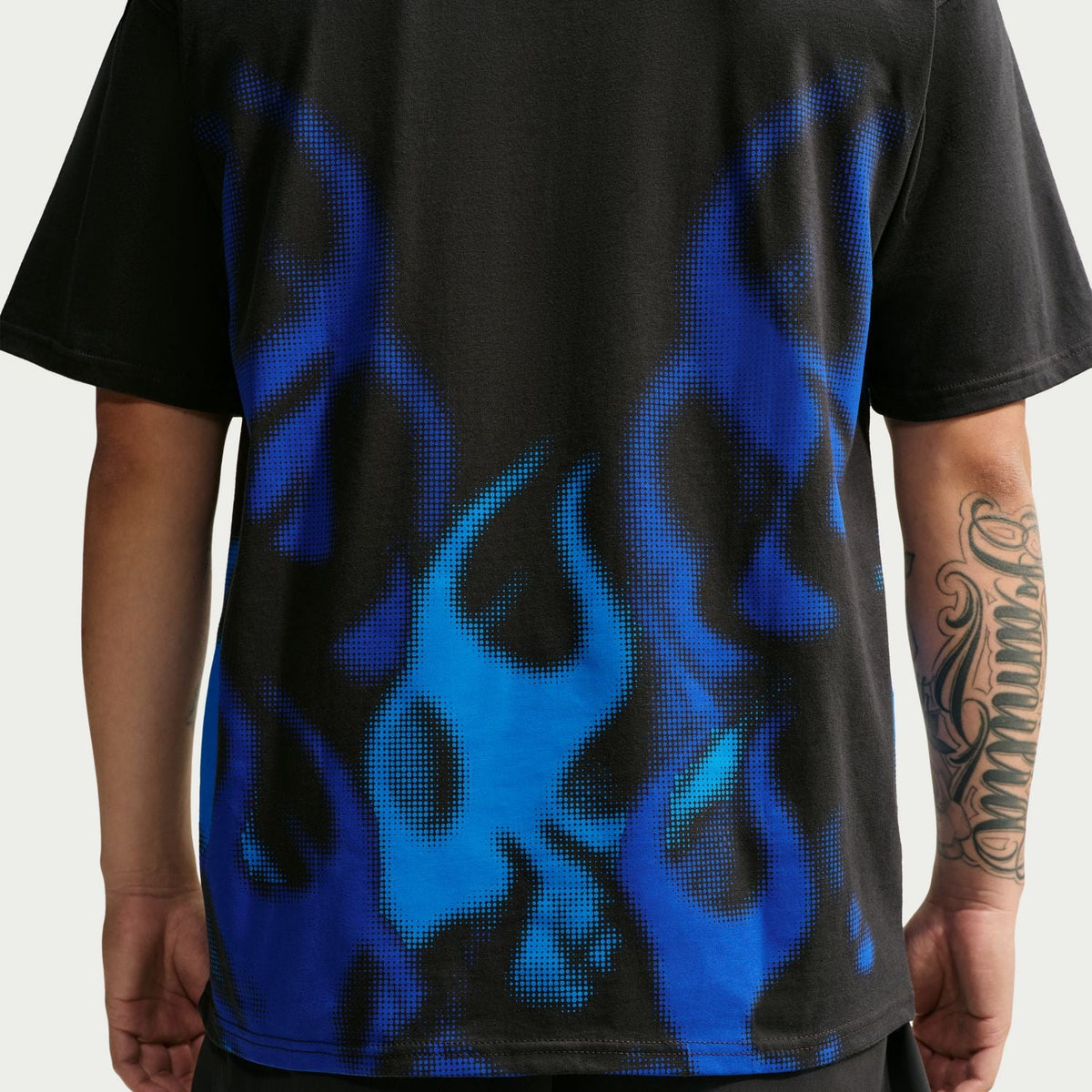 NIKE Classic Fire Max 90 Tee -Mens