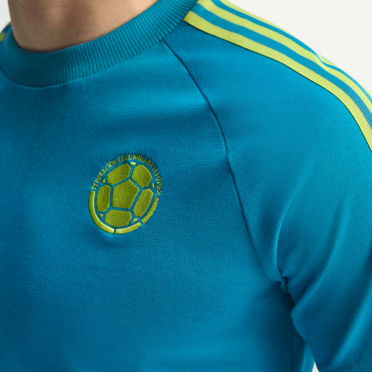 ADIDAS Colombia OG Tee - Mens