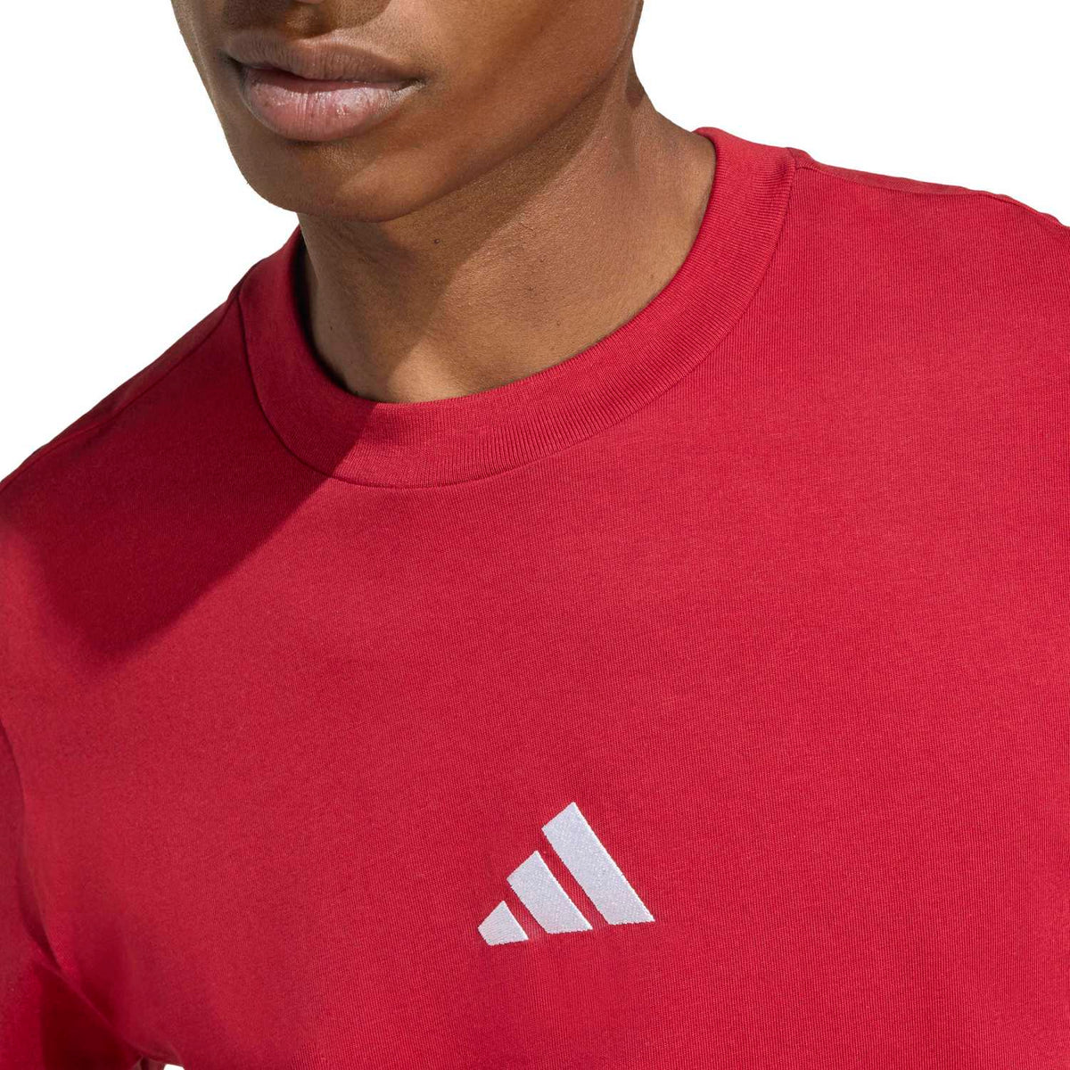 ADIDAS Small Logo BOS Tee - Mens