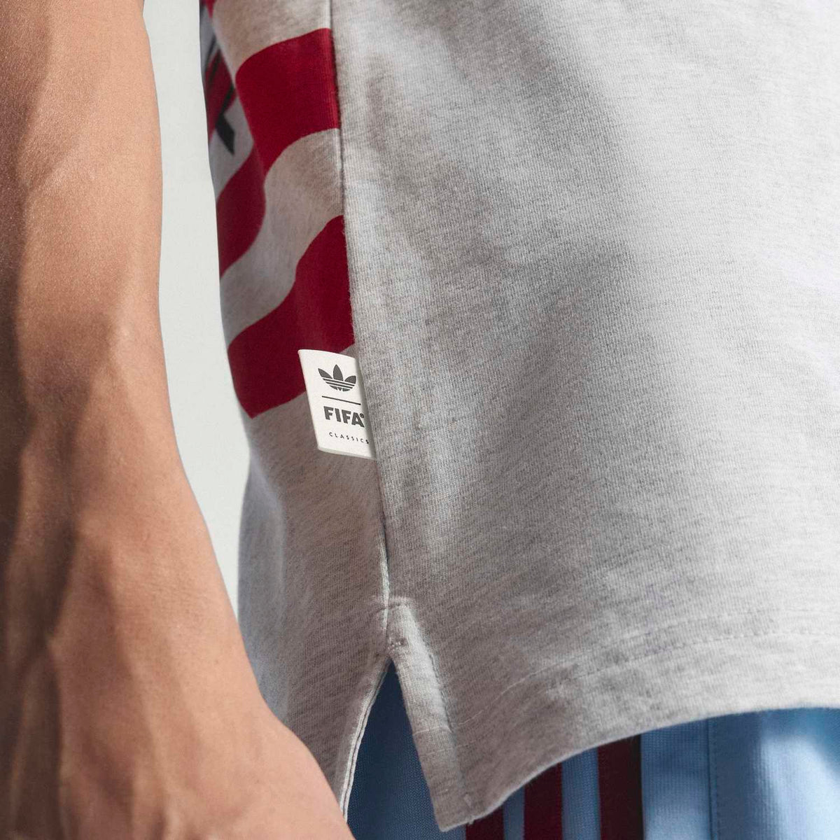 ADIDAS USA 94 Graphic Tee - Mens