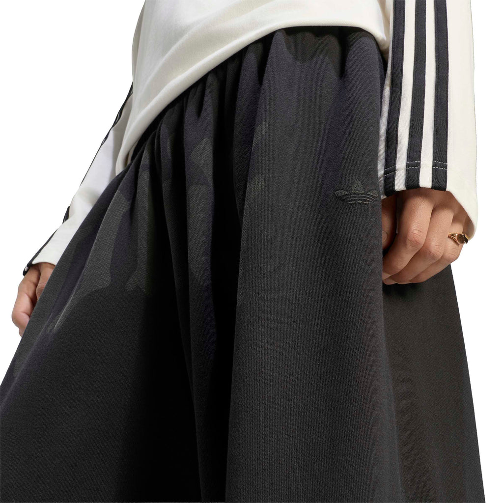 ADIDAS Classic Oversized Graphic Sweat Pant -Mens